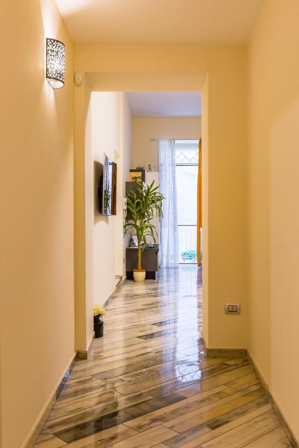 Design Flat In The City Center By Wonderful Italy Appartement