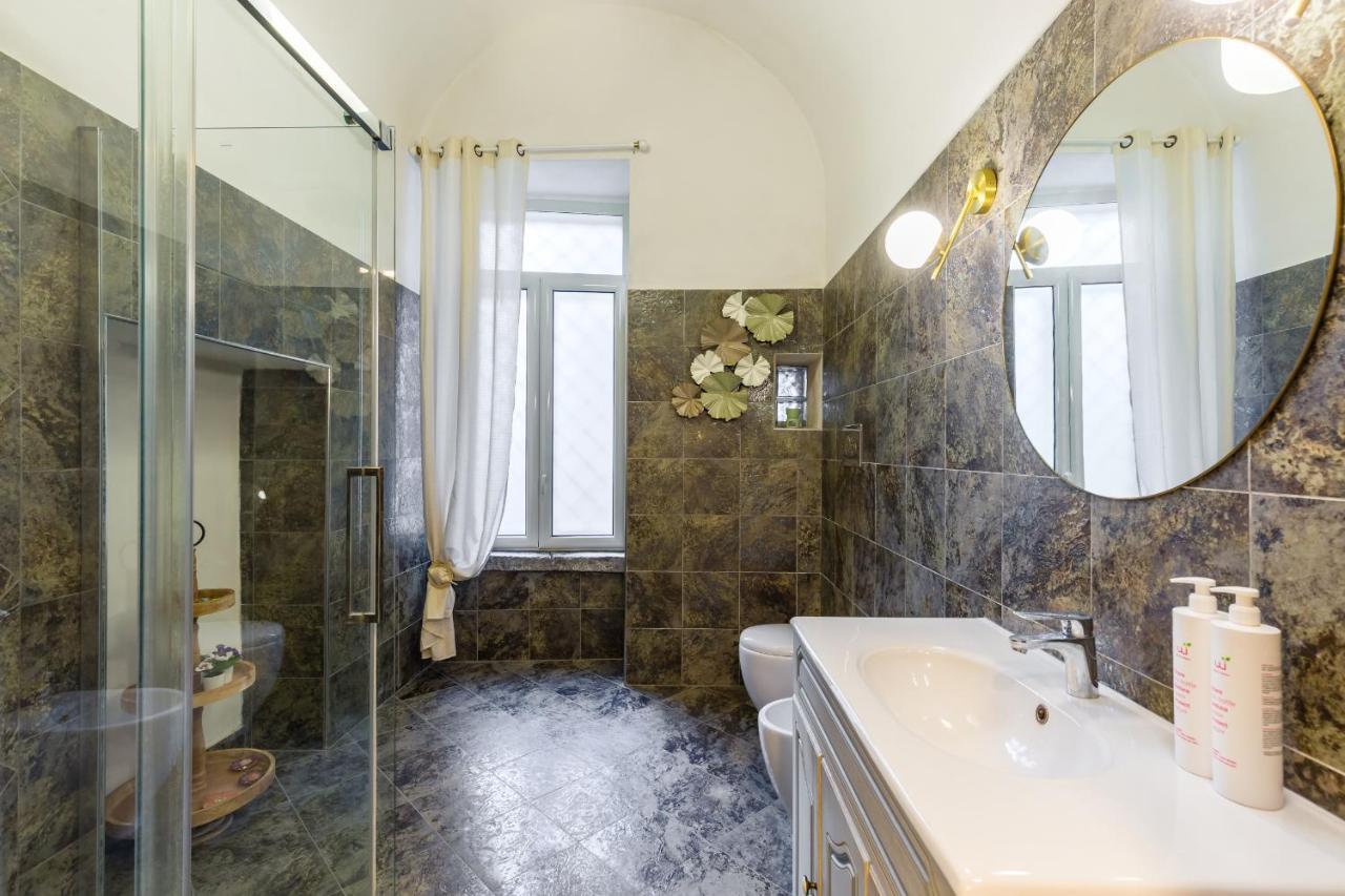 Design Flat In The City Center By Wonderful Italy Appartement