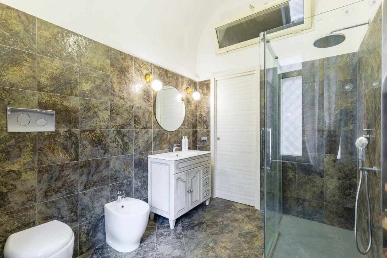 Design Flat In The City Center By Wonderful Italy * Naples