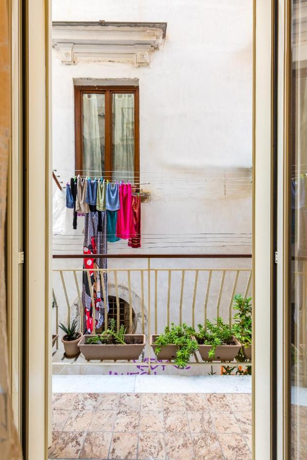Design Flat In The City Center By Wonderful Italy Appartement Naples
